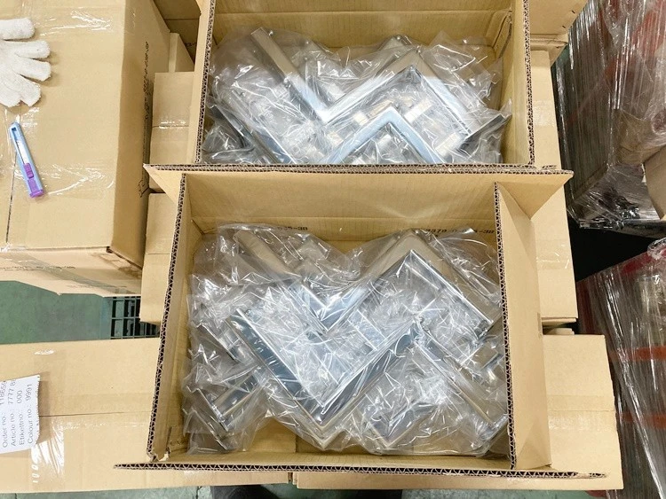 display rack display hooks slatwall QC quality control  - 3379 (4)